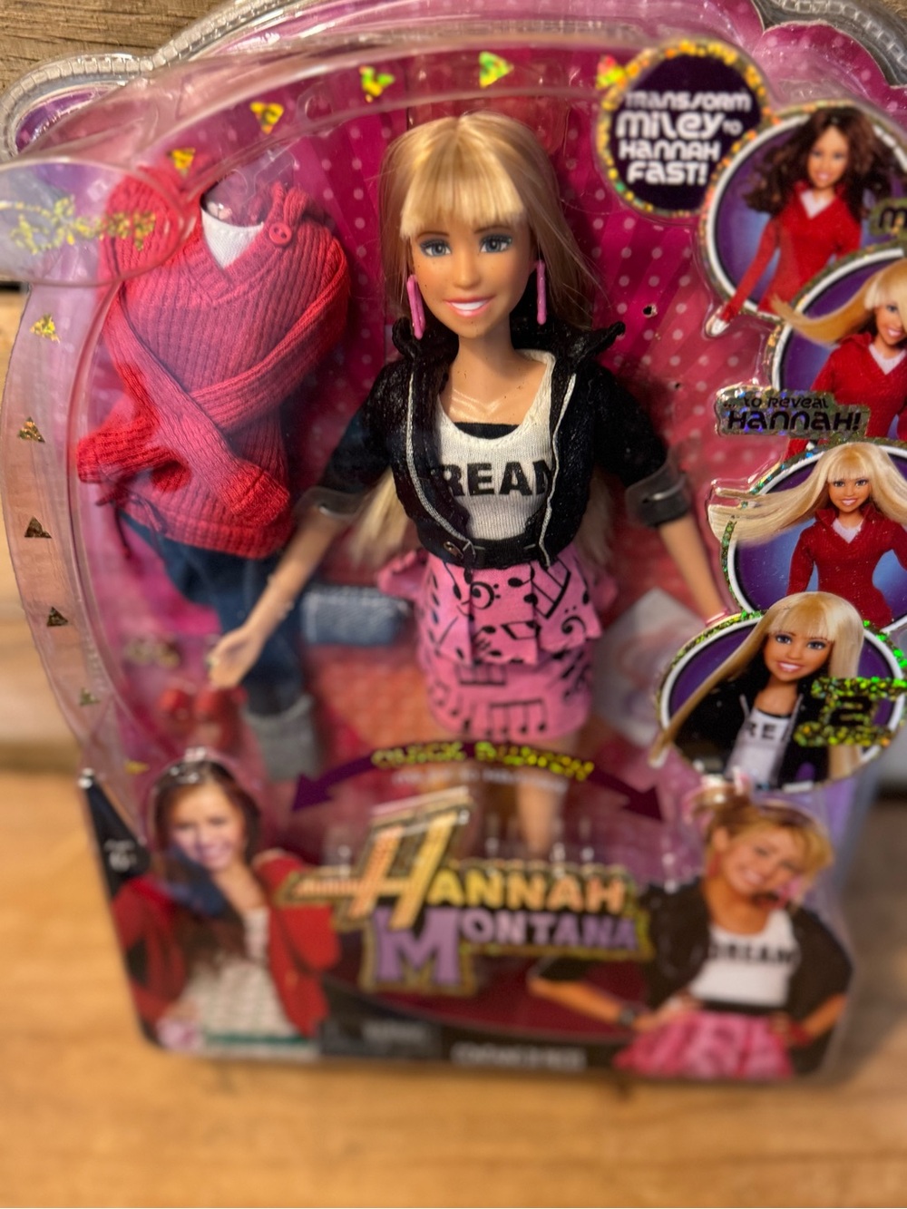 Hannah Montana and Miley Stewart Quick Hair Switch Barbie Doll - Disney - Picture 4 of 8